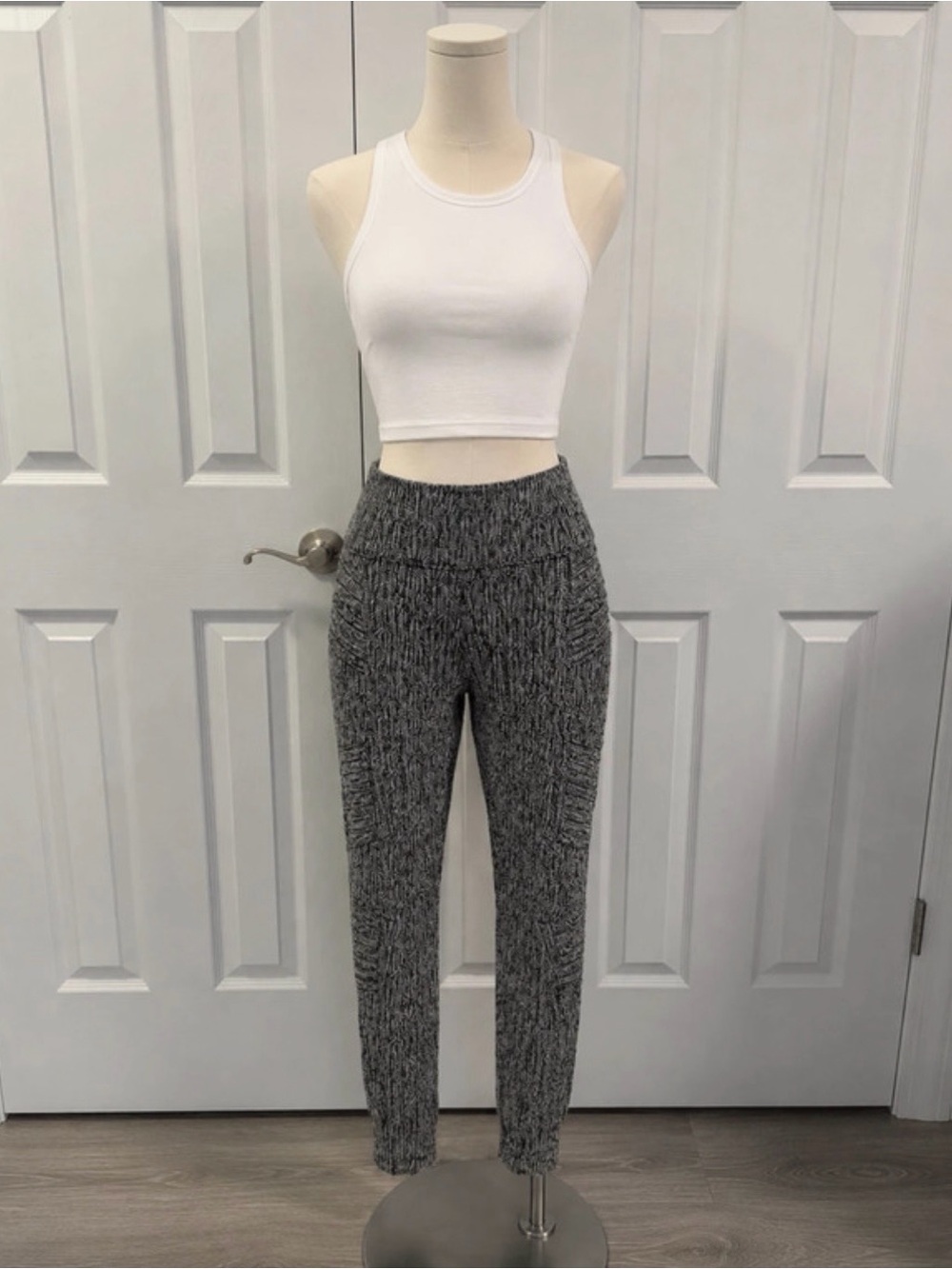 Athleta Delancey Textured Moto Tight Leggings Gray Black Size M